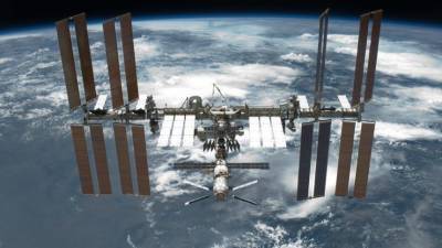 Российские космонавты на МКС начали первый в 2021 году выход в открытый космос
