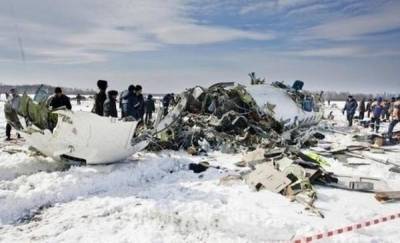 Родственники погибших в авиакатастрофе под Тюменью требуют компенсации в суде Франции