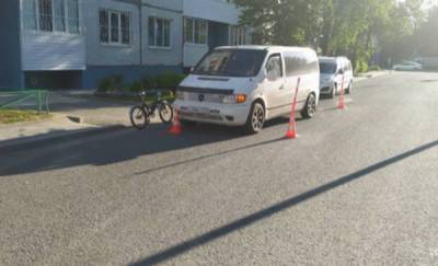 В Тобольске водитель Mercedes-Benz проехал по стопе 9-летнего мальчика, который ел мороженое на велосипеде