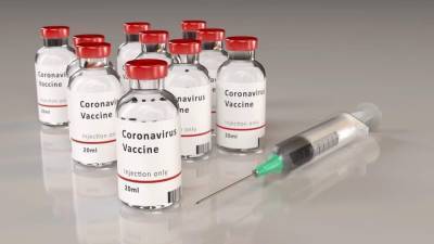 США исследуют действие бустерной дозы вакцины от COVID-19