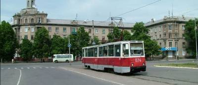 В Донецке из-за затопления остановлено движение трамваев