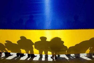 США должны как можно скорее избавиться от Украины — National Interest