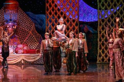 Министр культуры Мэрий Эл исполнит главную партию в балете на сцене Челябинского театра