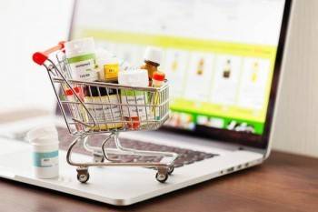 Аптеки и маркетплейсы смогут торговать лекарствами онлайн