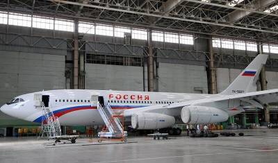 Самолеты специального летного отряда "Россия" оборудуют унитазами за 2,6 млн рублей