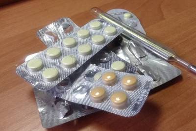 На Смоленщину поступили 60 тысяч упаковок лекарств для экстренной профилактики коронавируса