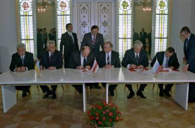 Первый глава Белоруссии ответил на призыв Володина составить список причастных к распаду СССР