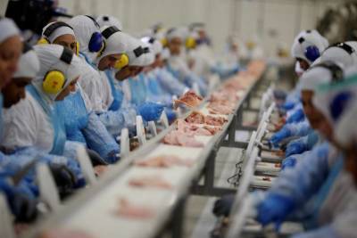 Кибератака на JBS усилила давление на цепочку поставок мяса
