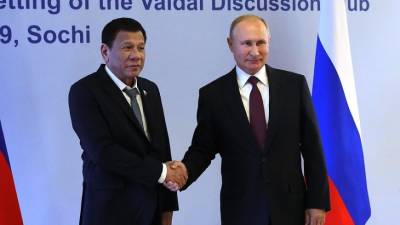 Путин и Дутерте обсудили поставки российских вакцин от коронавируса на Филиппины