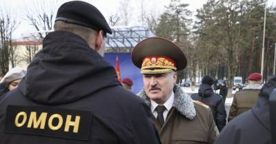 Лукашенко сказал, что Протасевичу грозит смертная казнь за "убийство людей" в Донбассе