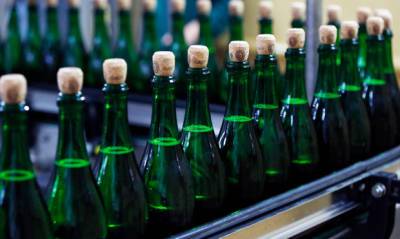 В России производство игристых вин может сократиться на 40% из-за дефицита сырья