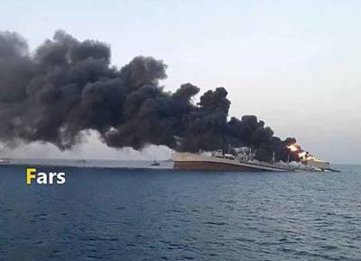 Потоплен крупнейший танкер ВМС Ирана: диверсия или халатность?