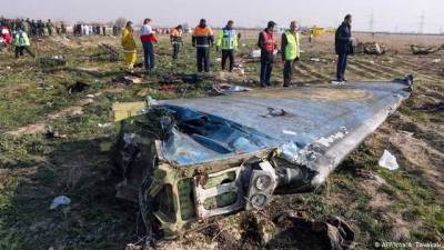 Украина начала переговоры с Ираном по делу сбитого самолета МАУ: первые детали