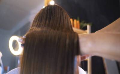 Поддельная косметика: Минздрав начинает проверки парикмахерских и салонов красоты