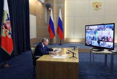 Путин выразил надежду на безупречную работу схемы с детским кешбэком