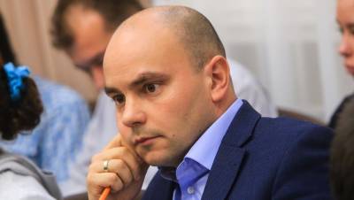 Суд до конца июля арестовал оппозиционного политика Андрея Пивоварова
