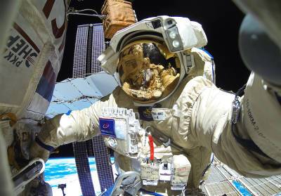 Роман Романенко: Выход в открытый космос - один из самых сложных и опасных элементов работы космонавта