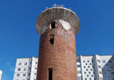 В Архангельске ввели режим ЧС из-за аварийной башни на пр. Новгородский