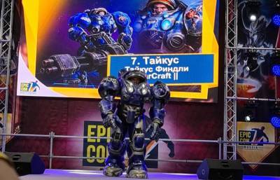 Житель Твери в костюме космодесантника из StarCraft стал победителем Epic Con Saint Petersburg 2021