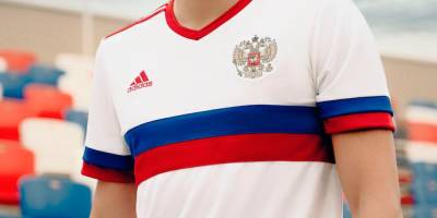 Форма сборной России заняла второе место в рейтинге самых красивых на Евро