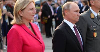 Танцующая "подруга" Путина из Австрии вошла в совет директоров "Роснефти"