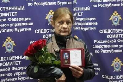 В России подросток заслонил мать и пожертвовал жизнью, чтобы спасти от удара ножа