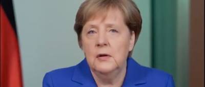 Меркель осудила агрессию против Украины и напомнила об исторической связи с Россией