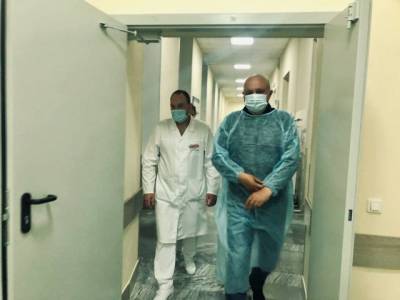 Губернатор посетил кемеровскую больницу, где лечатся двое пострадавших при крушении самолёта