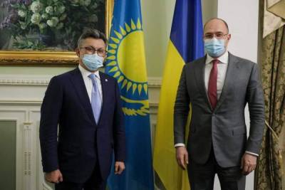 Казахстан готов дать Украине свою вакцину