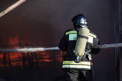 В Нижневартовске перинатальный центр эвакуировали из-за пожара