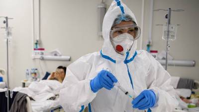 В России за сутки выявили 17 611 случаев коронавируса