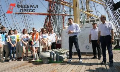 Глава Калининградской области провел экскурсию на барке «Крузенштерн»