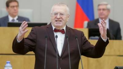 Жириновский выступил за обязательную вакцинацию от COVID-19