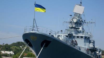 Украинские ВМС провели тактические учения с авиацией в Черном море