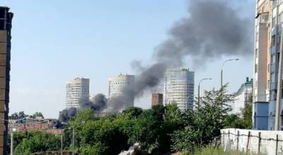 Пожар в центре Чебоксар: дым виден за километры