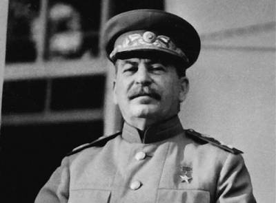 Какие территории царской России Сталин присоединил к СССР