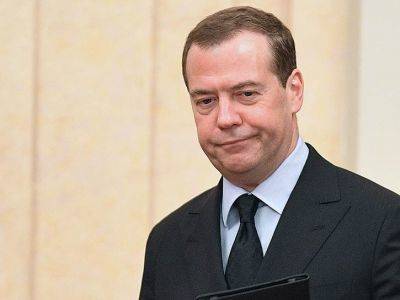 "Медуза": еще в начале недели Медведев рассчитывал стать спикером Госдумы