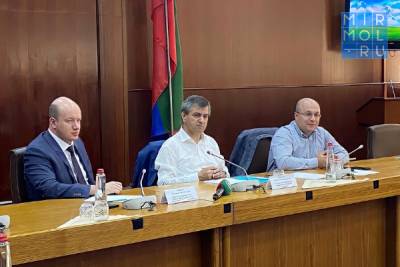Нюсрет Омаров рассказал участникам программы подготовки высших управленческих кадров об инвестиционной политике республики