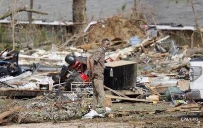 Тропический шторм в Алабаме: более десятка погибших
