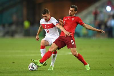Швейцария в боевом матче уверенно обыгрула Турцию