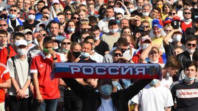 Черчесов назвал несправедливым запрет болельщикам из РФ посетить матч в Дании
