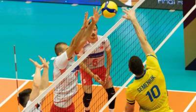 Сборная Украины по волейболу проиграла Турции в финале Золотой Евролиги