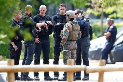 Угрожавший вирусологу и сбежавший с оружием бельгийский военный найден мертвым