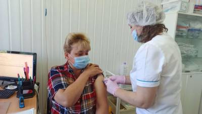В России растёт число регионов, вводящих обязательную вакцинацию от Ковида