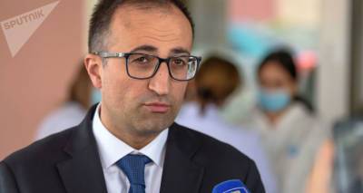 Пора паковать чемоданы - глава аппарата армянского премьера предупредил некоторых мэров