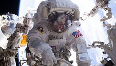 Астронавты на МКС выйдут в открытый космос для монтажа солнечных панелей