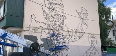 В Краснодаре рисуют граффити с изображением радиоредактора Юрия Левитана