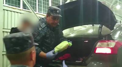 Жителя Ярославля задержали в Дагестане с гашишем на 20 миллионов: видео