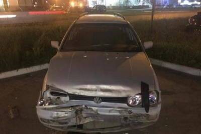 В Брянске пьяный водитель протаранил три машины на парковке
