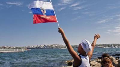 Евросоюз продлил санкции против Крыма еще на год